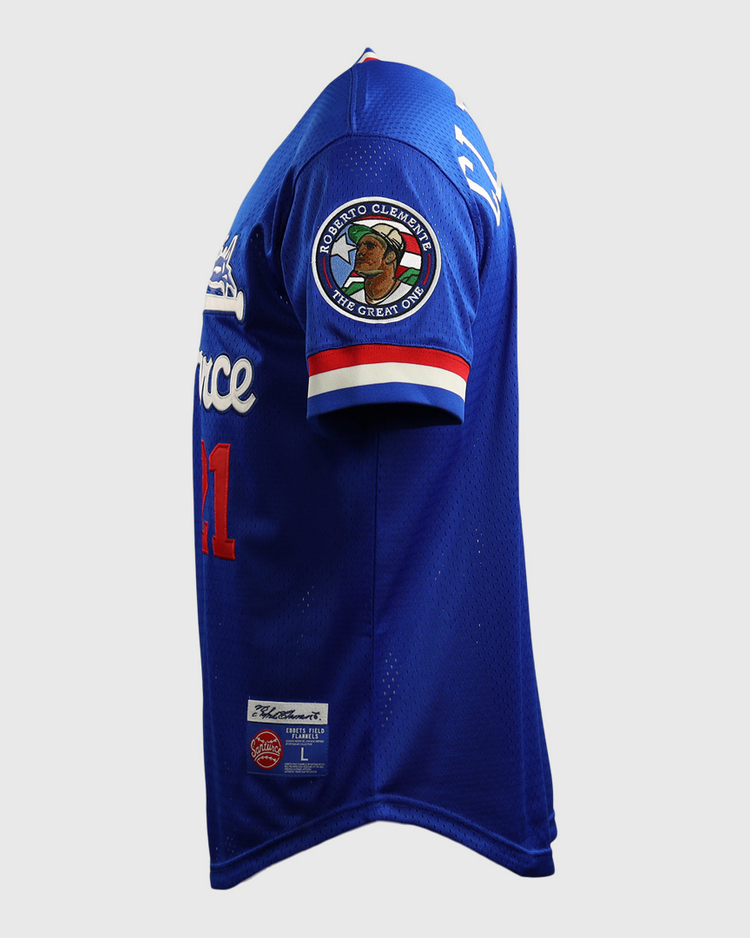The EFF Roberto Clemente Santurce Cangrejeros Vintage Inspired NL Replica V-Neck Mesh Jersey in royal blue features red and white trim, a #21 on the front, sleeve patch, and sewn Ebbets Field Flannels tags near the hem.