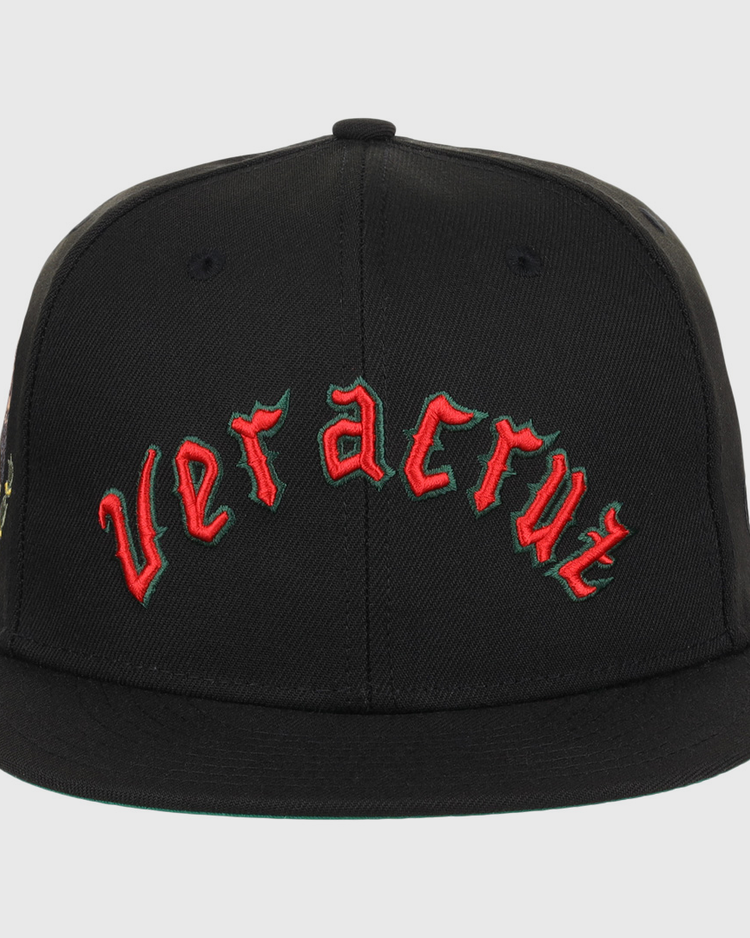 The EFF Veracruz Azules NLB Team Color Fitted Ballcap features veracruz in red with a green outline on black—an ideal Mexican League hat for fans and collectors, shown against a plain background.
